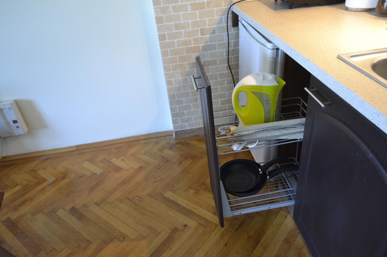Studio Apartament Brașov